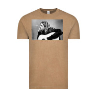 Kurt Smoking Vintage Tee | Teevron
