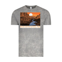 Cloud Rock vintage grand canyon national park retro colorado river 80s Vintage Tee - linhVisuals