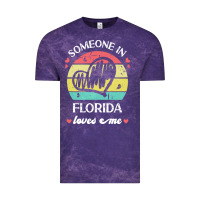 Cloud Purple someone in florida loves me t  shirt someone in florida loves me funny Vintage Tee - linhVisuals