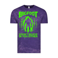 Cloud Purple bigfoot believer t  shirt bigfoot doesnt believe in you either t  shir Vintage Tee - linhVisuals
