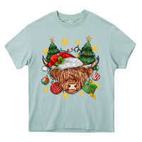 Arona Christmas highland cow Heavy Core Tee - MaliasSmallBusiness