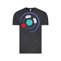 Vintage Black minimalist game cube controller throwback retro gamer t shirt Vintage Tee - linhVisuals