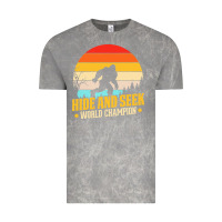 Cloud Rock hide and seek world champion bigfoot t  shirt hide and seek world cham Vintage Tee - linhVisuals