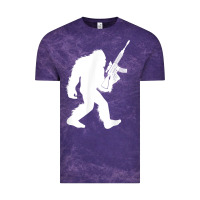 Cloud Purple bigfoot with rifle sasquatch 2nd amendment gun t shirt Vintage Tee - linhVisuals