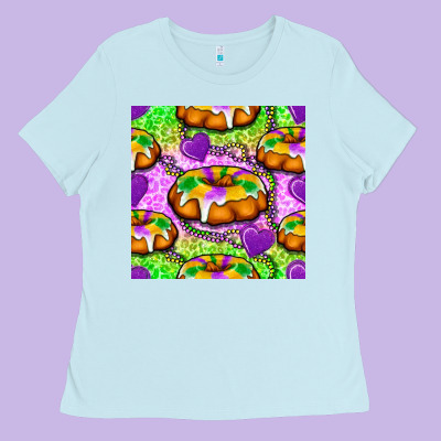 Mardi Gras King Cake Seamless Pattern Ladies Tee Designed By Bundleandbundleshop
