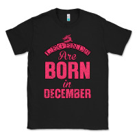 Black LEGENDS ARE BORN İN DECEMBER Classic Tee - Bettercallsaul