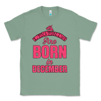 Sage LEGENDS ARE BORN İN DECEMBER Classic Tee - Bettercallsaul
