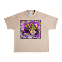 French Oak Mardi Gras gnome on the truck Urban Heavy Tee - NancyCooperArtShop