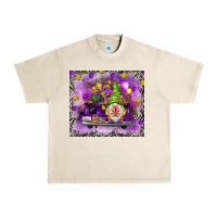 Sandshell Mardi Gras gnome on the truck Urban Heavy Tee - NancyCooperArtShop