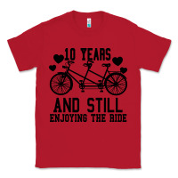 Red 10 Years And Still Enjoying The Ride Classic Tee - Bettercallsaul