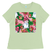 Matcha cute snowman and gift box with leopard seamless pattern bbs Ladies Tee - BundleAndBundleShop