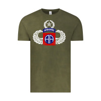 Vintage Olive 82nd Airborne Div Parachutist Wings and Patch - Distressed Vintage Tee - baoMotion