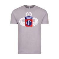 Vintage Zinc 82nd Airborne Div Parachutist Wings and Patch - Distressed Vintage Tee - baoMotion