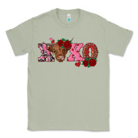 Matcha xoxo highland cow Classic Tee - RanaPortraitStore