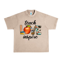 French Oak teach love inspıre Urban Heavy Tee - JahusDesignShop