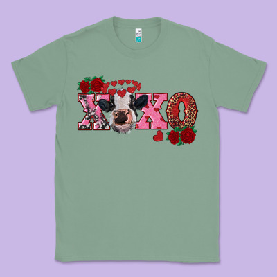 Xoxo Calf Classic Tee Designed By Ranaportraitstore
