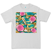 Dove Grey hair clasp and sea shells with leopard beach seamless pattern bbs Premium Tee - BundleAndBundleShop