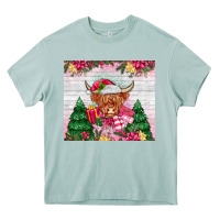 Arona pink christmas cow Heavy Core Tee - MaliasSmallBusiness