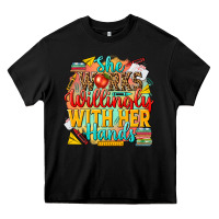 Black she works willingly with her hands teacher Heavy Core Tee - NancyCooperArtShop