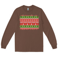 Chestnut knitted christmas reindeer pine tree background Long Sleeve Tee - Jasminsmagicworld
