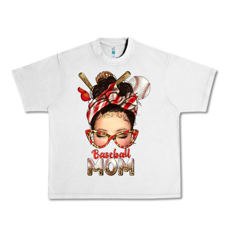 Baseball Mom Messy Bun Urban Heavy Tee by texasbilliewilder | Teevron