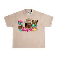 French Oak Afro woman with sunkissed Urban Heavy Tee - NancyCooperArtShop