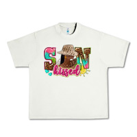 Pistachio Afro woman with sunkissed Urban Heavy Tee - NancyCooperArtShop