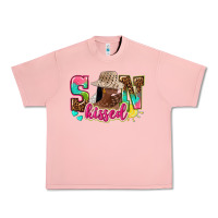 Salmon Afro woman with sunkissed Urban Heavy Tee - NancyCooperArtShop