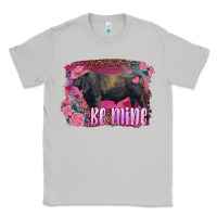 Moon Dust be mine black angus bull Classic Tee - RanaPortraitStore