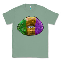 Sage mardi gras kiss Classic Tee - RanaPortraitStore