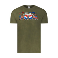 Vintage Olive red white and boozy libbey glass Vintage Tee - RanaPortraitStore