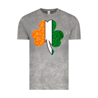 Cloud Rock Shamrock Boobs St Patrick's Day design Vintage Tee - Bettercallsaul