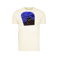 Vintage Arctic 1886 Crescent Hotel Eureka Springs Arkansas USA Halloween Haunted Bat  Vintage Tee - lanVoArt