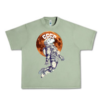 Oil Green Laika, space traveler Urban Heavy Tee - Bettercallsaul