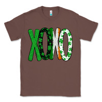 Chestnut st. patrick's day xoxo Classic Tee - Bettercallsaul