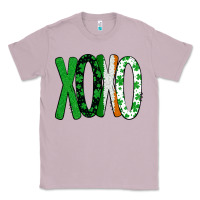Lilac st. patrick's day xoxo Classic Tee - Bettercallsaul