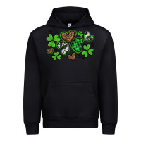 Black western st patricks day shamrocks and hearts Urban Hoodie - Artiststas