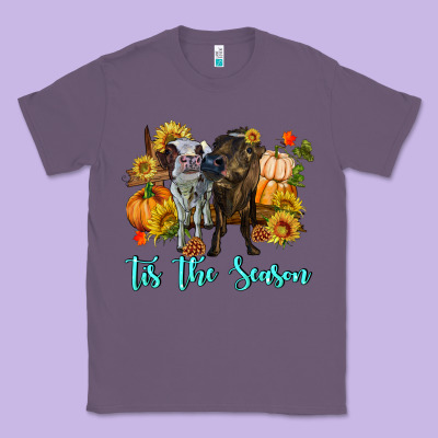 Tis The Season Cows Classic Tee Designed By Ranaportraitstore