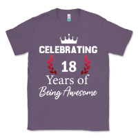 Lavender 18 years of being awesome, 18 year old birthday gi Classic Tee - tuanDangUi