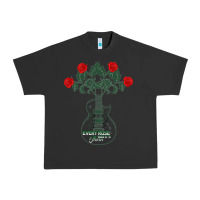 Pigment Black No hay rosa sin espinas every rose has its thorn Urban Heavy Tee - Bettercallsaul