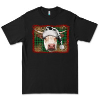 Black Merry Christmas Hereford Cow With Background Premium Tee - RanaPortraitStore