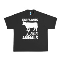 Pigment Black Eat Plants Love Animals Urban Heavy Tee - Bettercallsaul