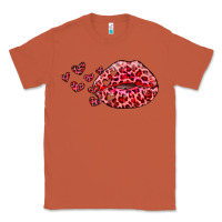 Copper kiss with leopard and hearts Classic Tee - RanaPortraitStore
