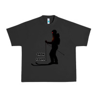 Pigment Black nighttime ski adventure Urban Heavy Tee - tuanDangUi