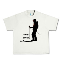 Pistachio nighttime ski adventure Urban Heavy Tee - tuanDangUi