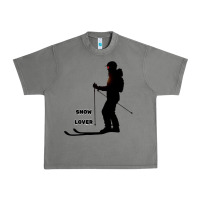 Tornado nighttime ski adventure Urban Heavy Tee - tuanDangUi
