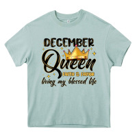 Arona december queen faith and favor living my blessed l Heavy Core Tee - MaliasSmallBusiness