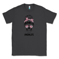 Smoke Pink Flower on Cyan Background Mom Skull Classic Tee - Bettercallsaul