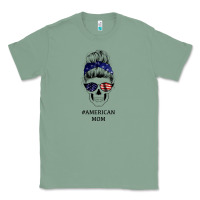 Sage American Stars, American Flag Patterned Mom Skull Classic Tee - Bettercallsaul