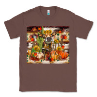 Chestnut fall heifer cow Classic Tee - RanaPortraitStore